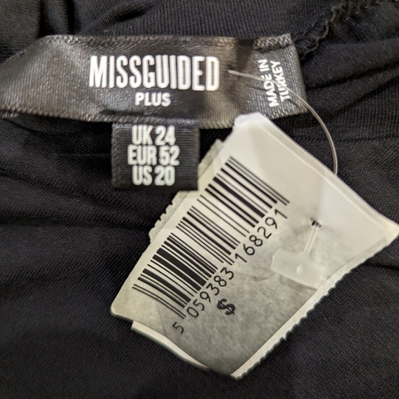 NWT Lounge set Black flare pants & black top, Missguided plus size 20 - Picture 13 of 13